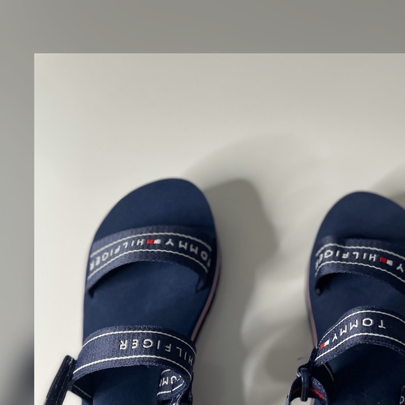 Tommy Hilfiger Women's two strap platform sandals - Picture 4 of 7
